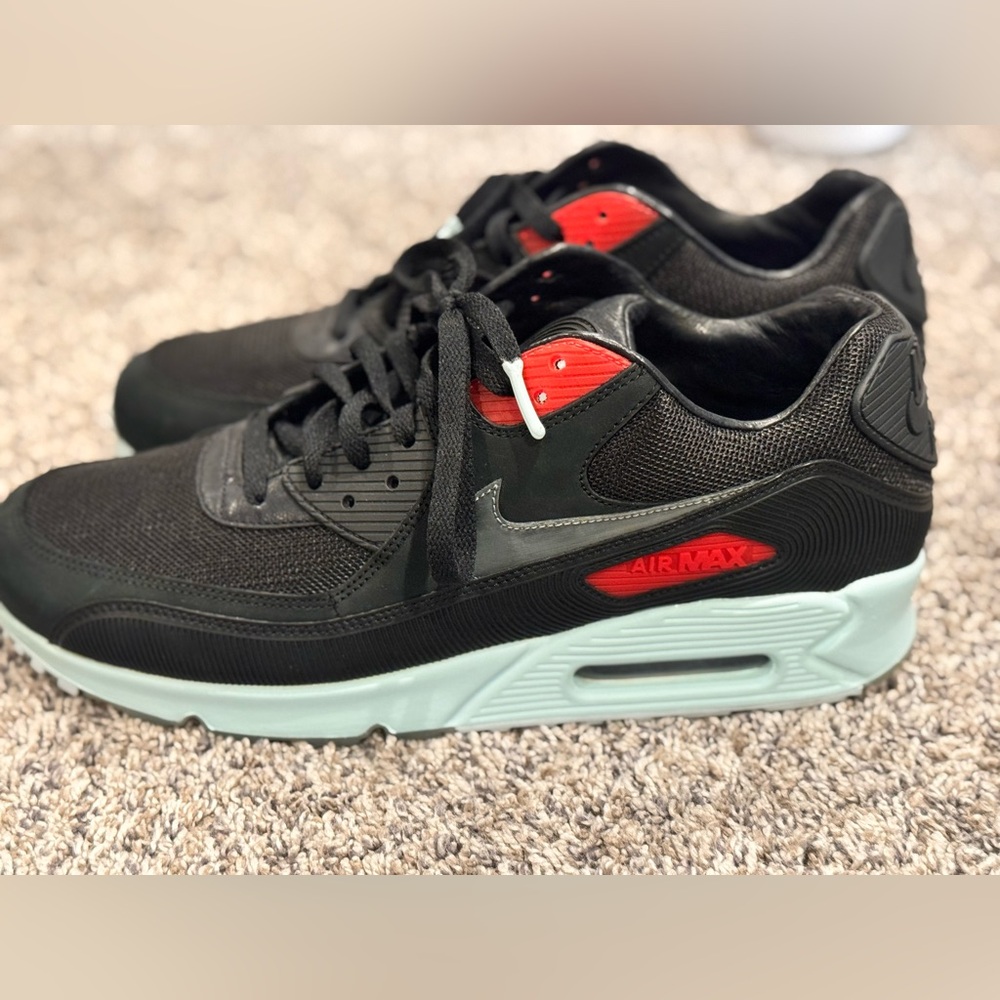 Nike Air Max Black and Red Sneakers